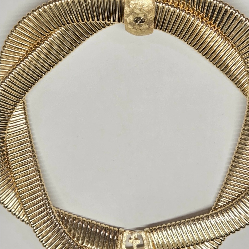 Vintage 1980s Givenchy Gold Stovepipe Necklace - RARE - Picture 3 of 6